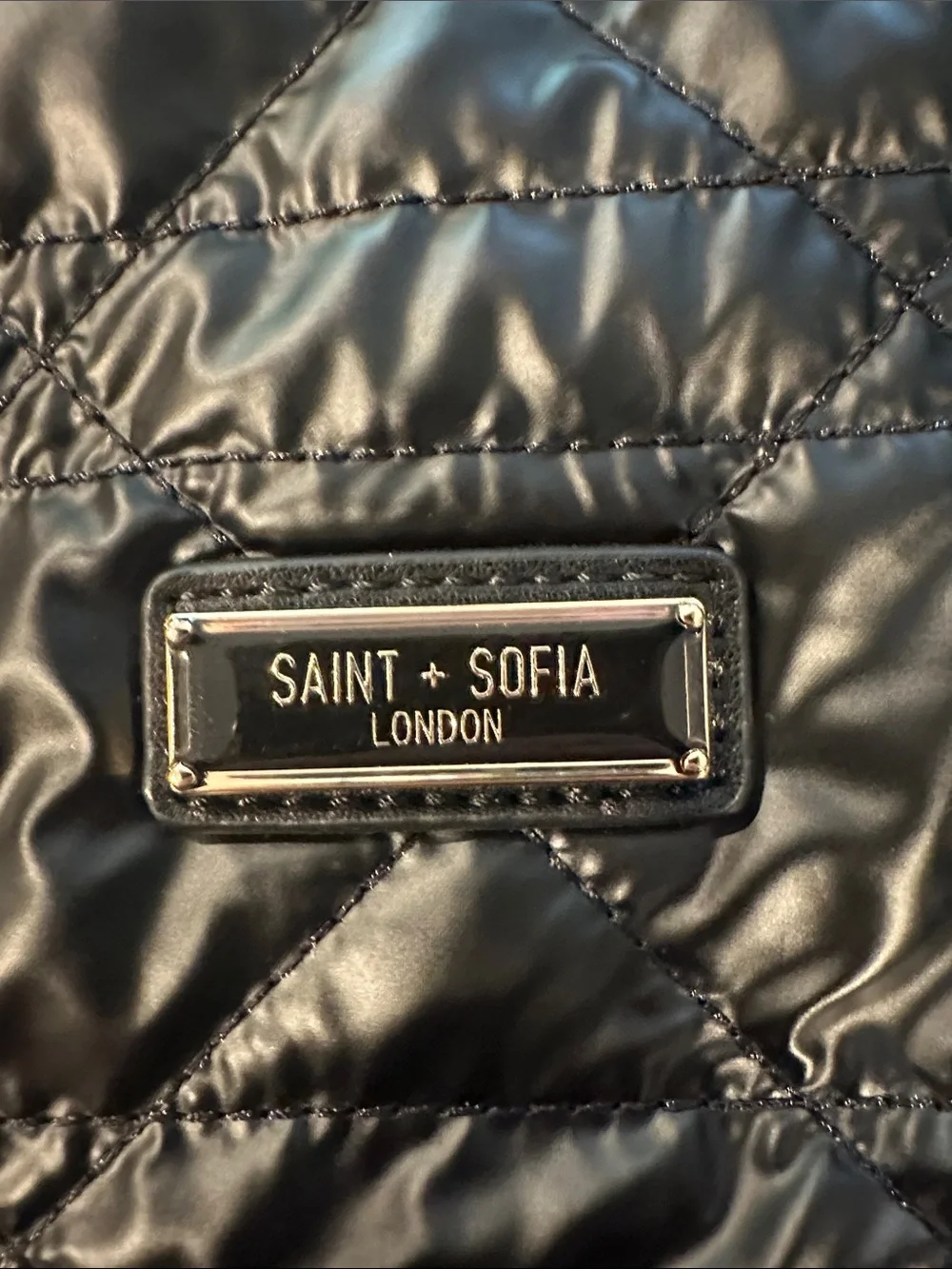 Saint + Sofia elegantsaint sofia